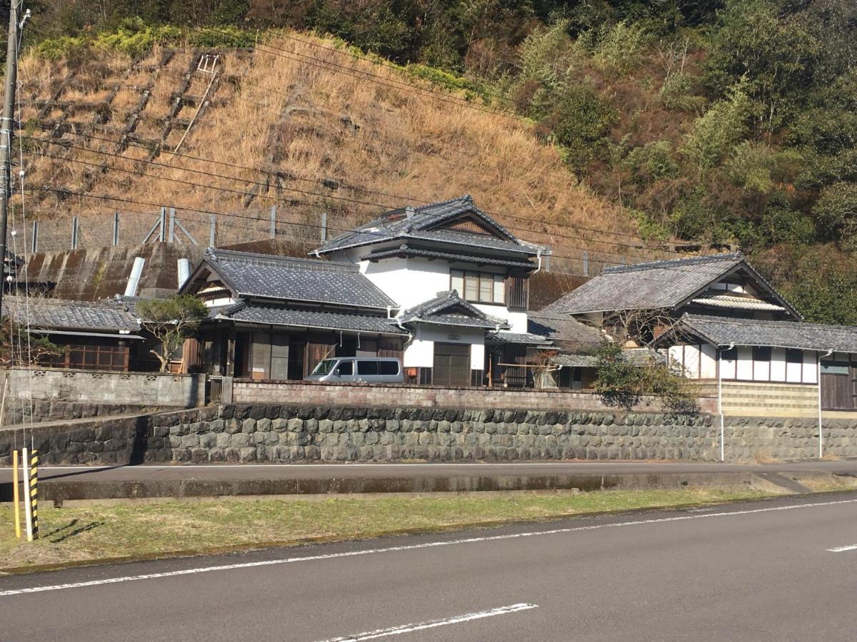 古民家ゲストハウス大ちゃん家 Shimanto  Luaran gambar